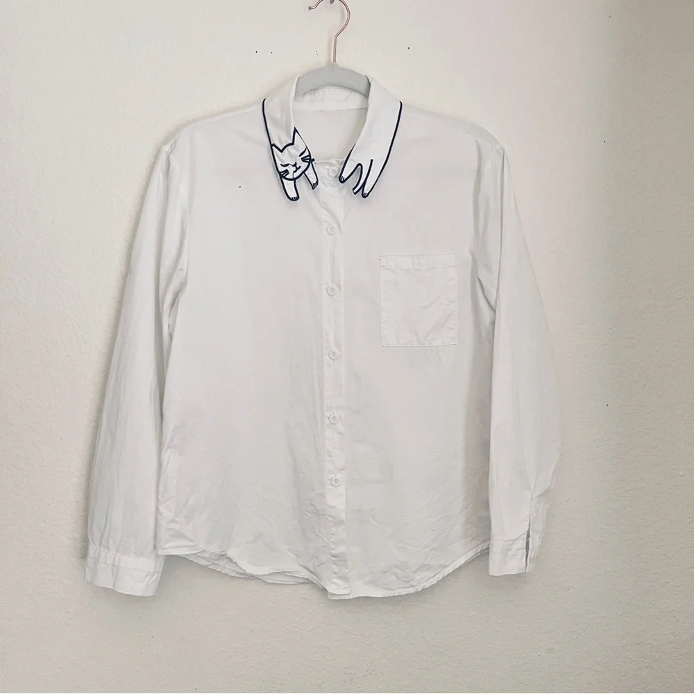 White button down women’s blouse with kitty cat wrap collar - Picture 10 of 10